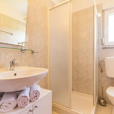 Alba Apartament Fažana