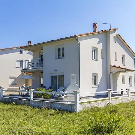 Apartament Alba *