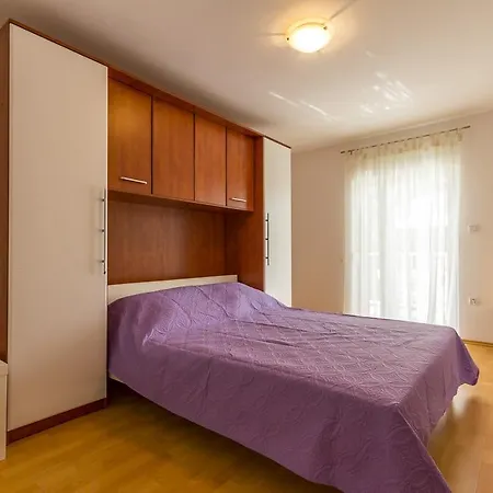 Alba Apartament *