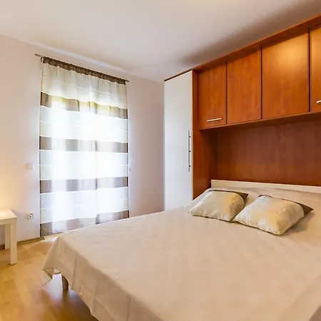 Apartament Alba Fažana