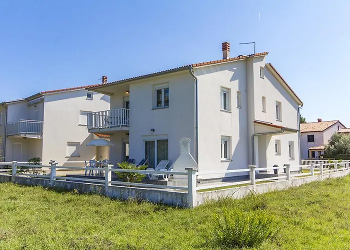 Apartment Alba *