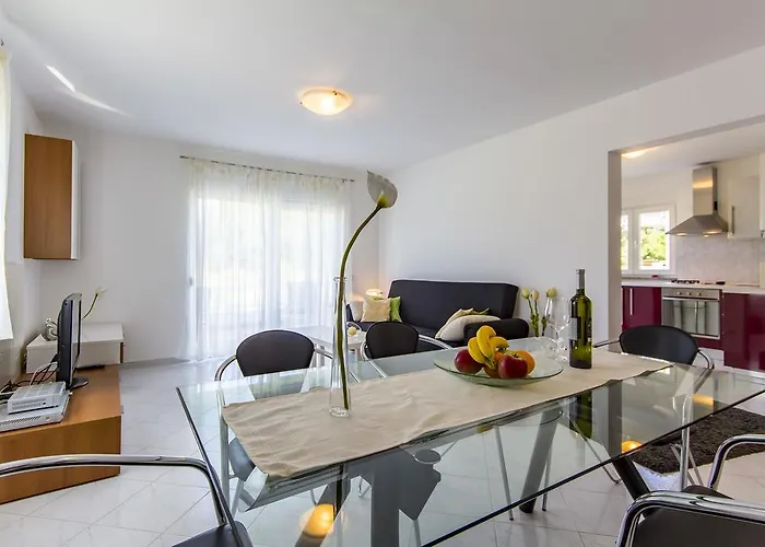 Apartment Alba *