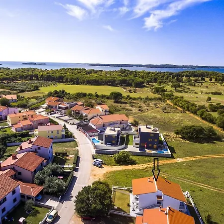 Apartment Alba *